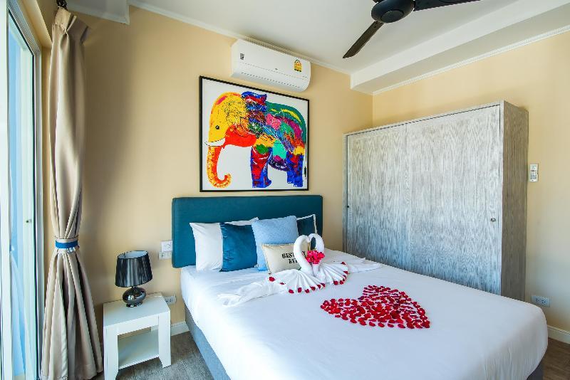 Surf And Sand Resort HHQ Exterior photo